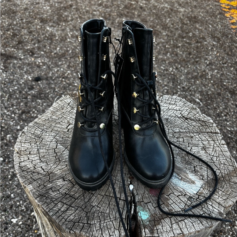 NWT | Express | Heeled boots